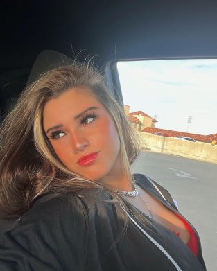 KJ Johnson 🇺🇸 LSU Gymnastics 🤸‍♂️ 🐯 💜💛 🔥 - Hottest Female Athletes