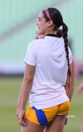 Greta Espinoza - Mexican Soccer Player - Hottest Female Athletes