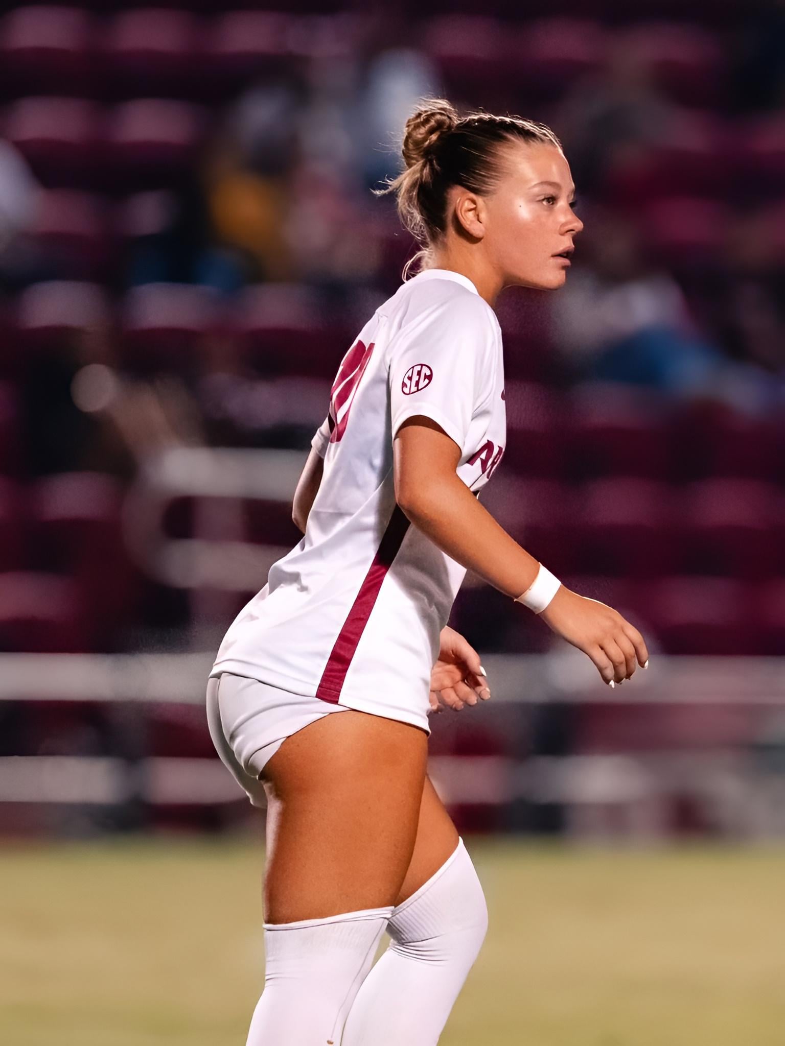 Natalie Wagner - American soccer player - Hottest Female Athletes